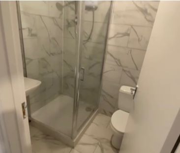 Studio Flat, Marlborough Road, CV2 - Photo 2