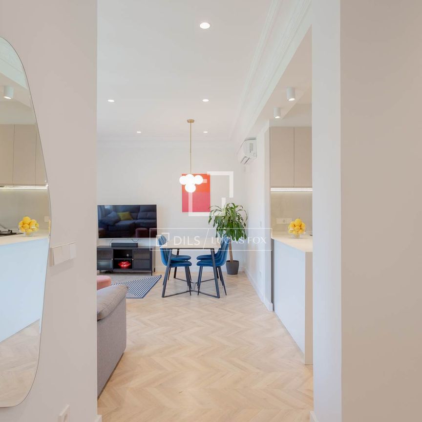Excellent 3 Bedroom apartment for rent in Ruzafa, Valencia - Photo 1