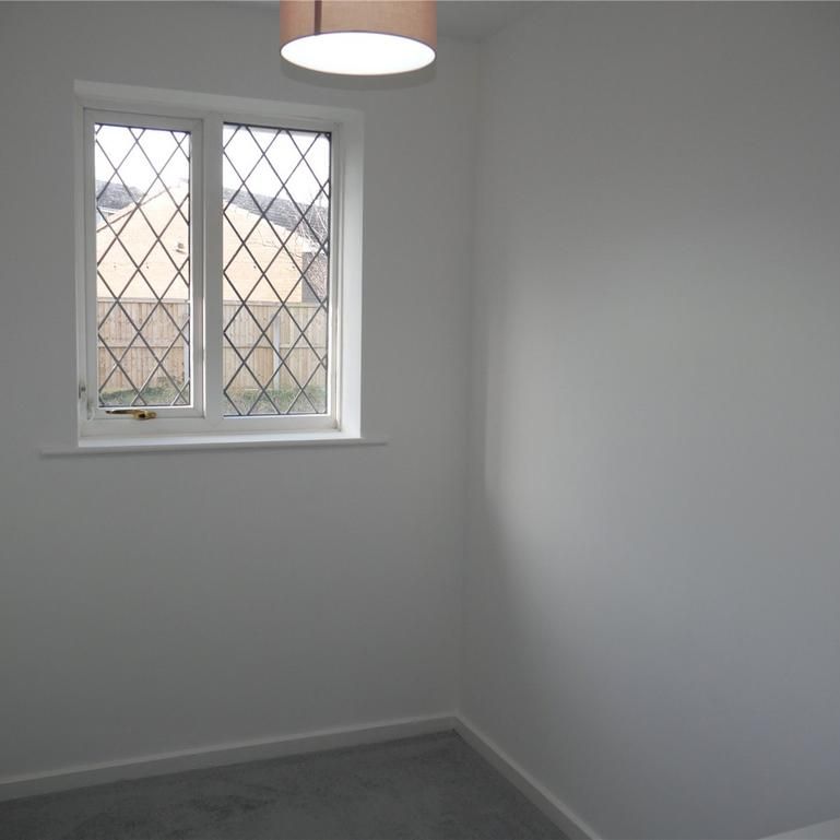 3 bedroom terraced house to rent - Photo 1