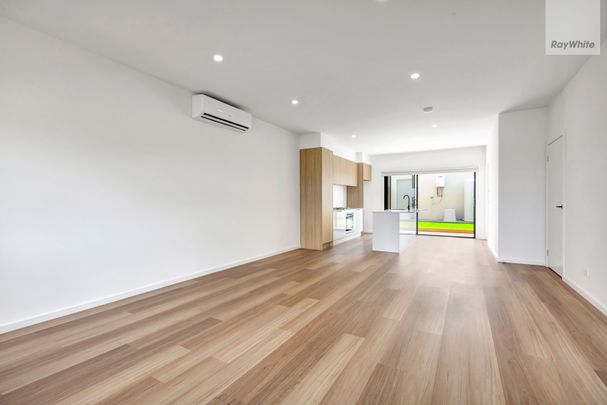 4 Angelina Terrace, Truganina VIC 3029 - Townhouse For Rent | Domain - Photo 1