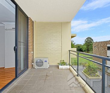 18/47-53 Lydbrook St WESTMEAD - Photo 2