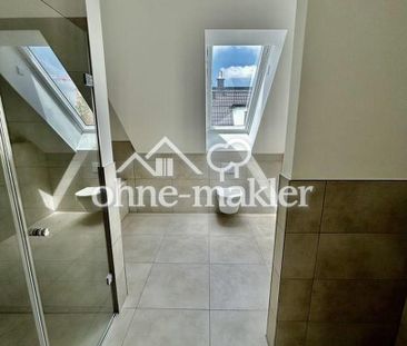 3-Zimmer-Dachgeschosswohnung mit Teilmöblierung - Photo 2