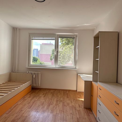 Samostatná uzamykatelna izba na prenajom BEZ DEPOZITU - Photo 2