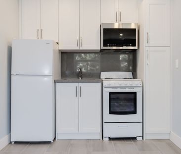 For Lease - 856 Kingston Road Unit# 5, Toronto, Ontario - Photo 1