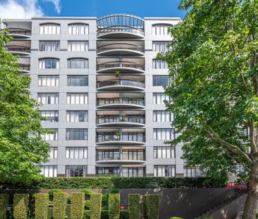 Lifestyle at the Banks!! - Photo 5