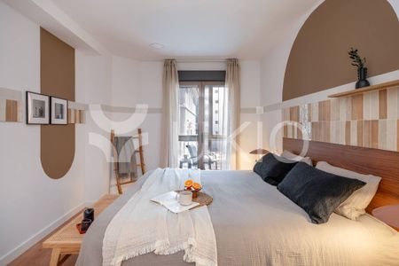 1 bedroom luxury Apartment for rent in Madrid, Community of Madrid - Photo 2