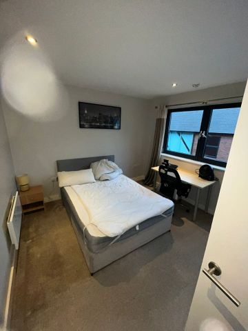 2 Bed Flat, The Chandlers, LS2 - Photo 5