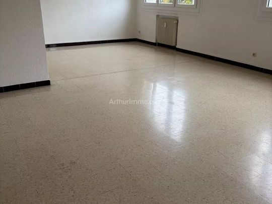 Location Appartement 4 pièces 88 m2 à Digne-les-Bains - Photo 1