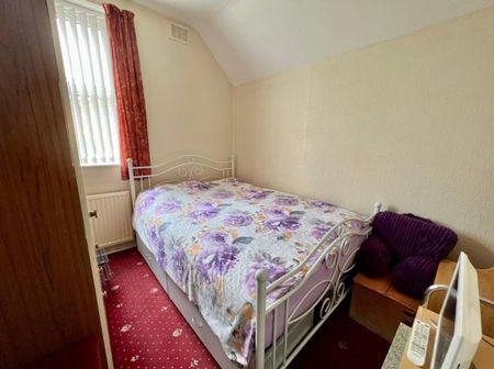 3 Bed Semi-Detached House, Downham Road, S5 - Photo 3