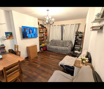 4 Bed Semi-Detached House, Restalrig Road, EH6 - Photo 1