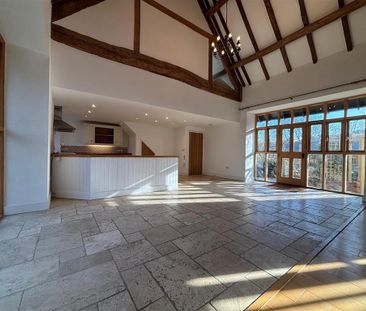 4 bedroom barn conversion to rent - Photo 3