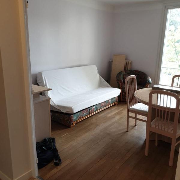 Location Appartement 3 pièces 63m² CHALON SUR SAONE 71100 - Photo 1