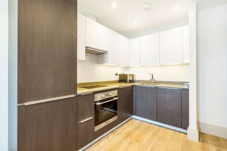 Fulham Road, London, SW6 - Photo 4