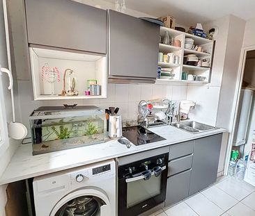 Coquet appartement T2 de 43 m2 avec balcon et place de parking en s... - Photo 4