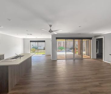 Comfortable Living in Castle Verde Rise Estate - Photo 1