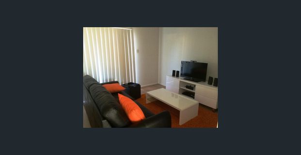 Modern 3-Bedroom Home in a Convenient Location - Photo 1