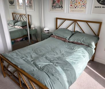 1 Bed Flat, Kingston Road, SW20 - Photo 2