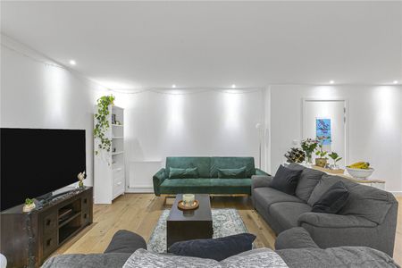 Carlton Drive, London, SW15 2DG - Photo 4