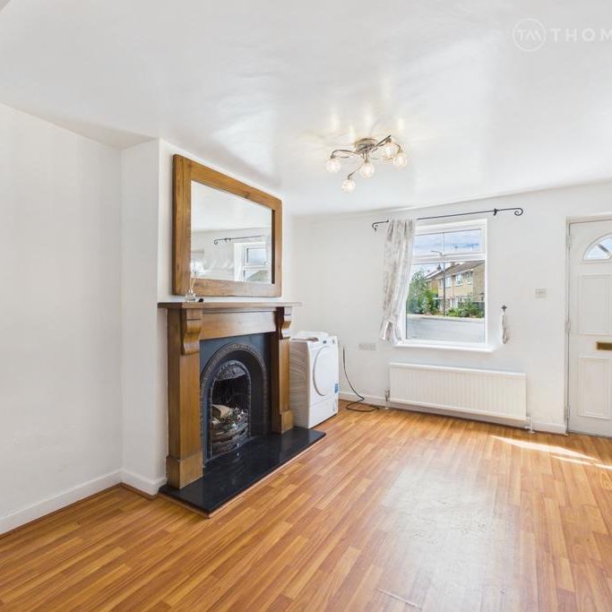 2 bedroom terraced house to rent - Photo 1