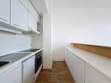 Appartement te huur in Ixelles - Photo 3