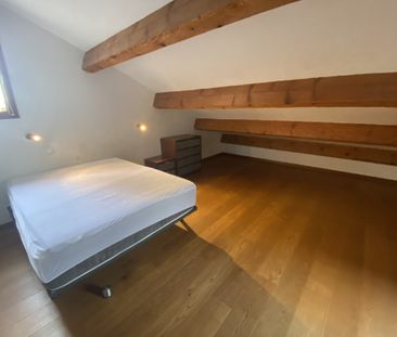 Location Appartement 3 pièces 86m² ARLES 13200 - Photo 3