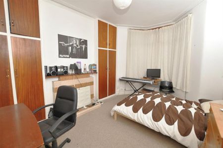 5 bedroom house to rent - Photo 4