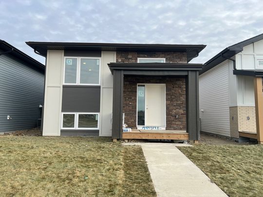 Brand New 3-Bedroom 2 Full Bathroom Aspen Ridge-Saskatoon First Month 1/2 Price - Photo 1