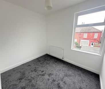 4 bedroom terraced house to rent - Photo 4