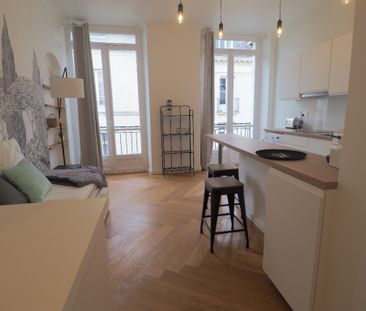 Location Appartement 1 pièce 23m² - Photo 2