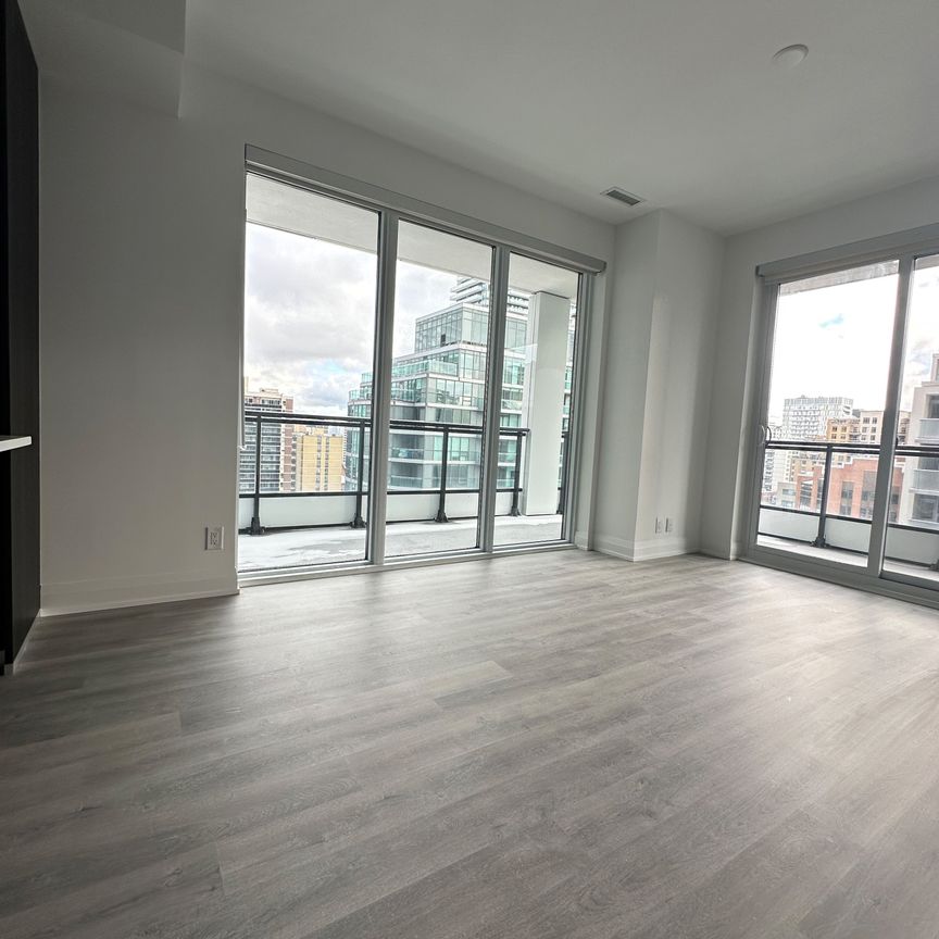 For Lease - 65 Broadway Avenue, Toronto, Ontario - Photo 1