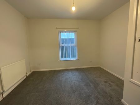 70 Orkney Street, Belfast, BT13 3GR - Photo 3