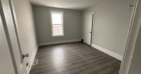 188 Bradford St, #2, Upper Barrie | $1375 per month | Utilities Included - Photo 3