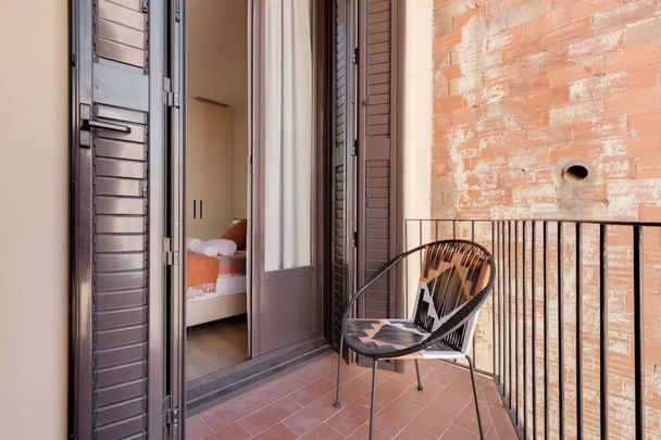 Carrer de Sepúlveda, Barcelona, Catalonia 08015 - Photo 1