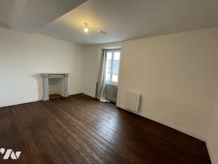 A LOUER - MAISON DE BOURG - MERAL - Photo 3