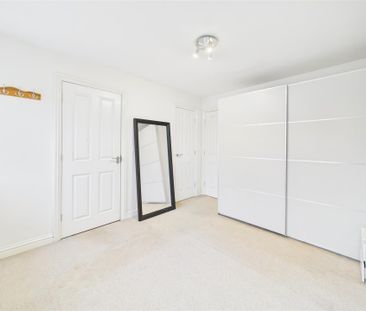 2 bedroom Town house to rent - Photo 6