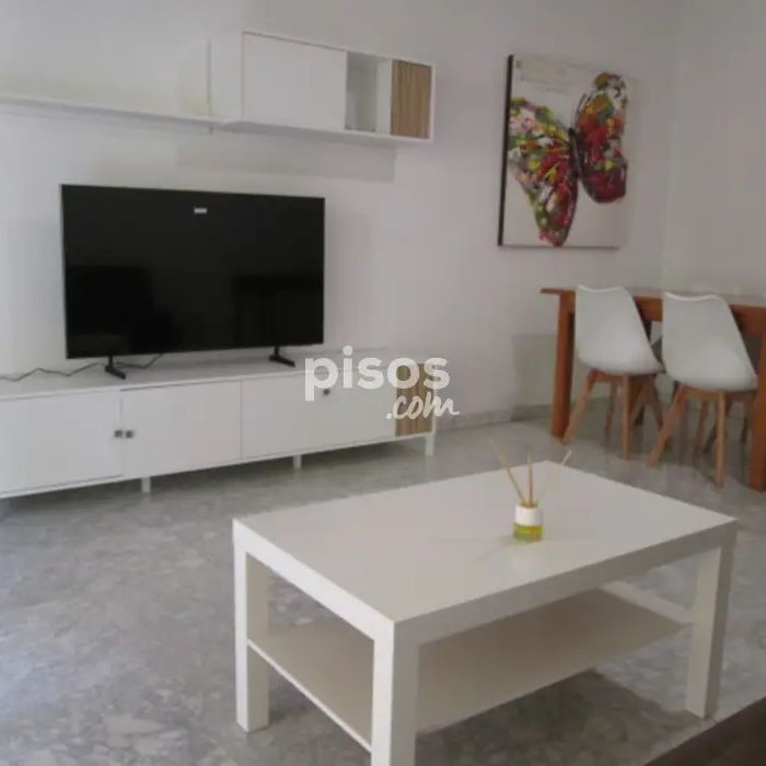 Piso en alquiler en Avenida Divina Pastora - Foto 1