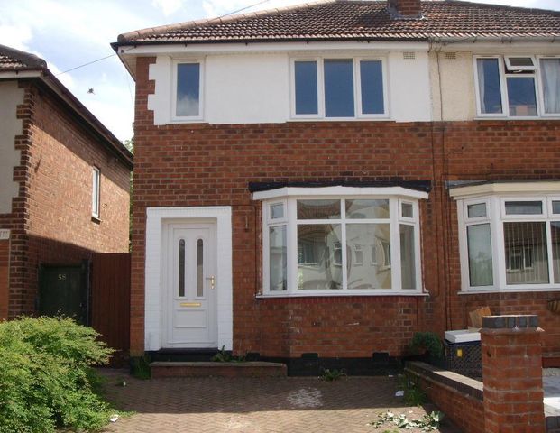3 bedroom terraced house to rent - Photo 1
