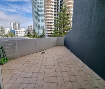 212/25 Laycock Street, Surfers Paradise QLD 4217 - Photo 2