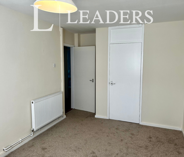 2 bedroom maisonette to rent Walkers Heath Road, Birmingham, B38 - Photo 2