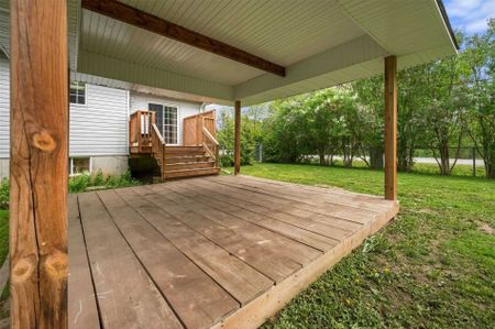 For Lease - 4 Alice Avenue, Georgina, Ontario - Photo 2