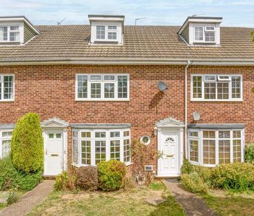 3 bedroom terraced house to rent - Photo 4