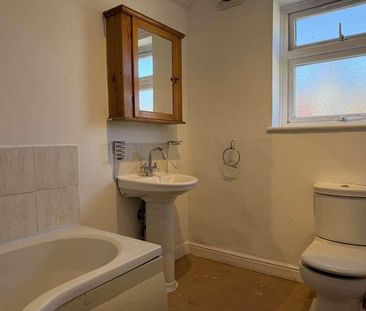 Fairclough Street, Burtonwood, WA5 - Photo 5