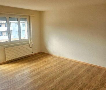 Helle 2.5 Zi. Wohnung zu vermieten - Photo 1