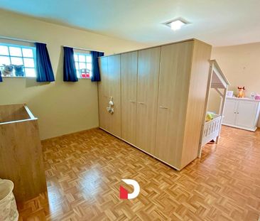 Ruime half open woning met 3 slaapkamers en prachtige tuin - Photo 2