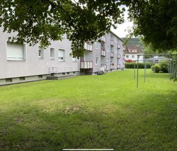 Großzügige 2,5-Zimmer Erdgeschosswohnung mit Balkon zu vermieten - Foto 3