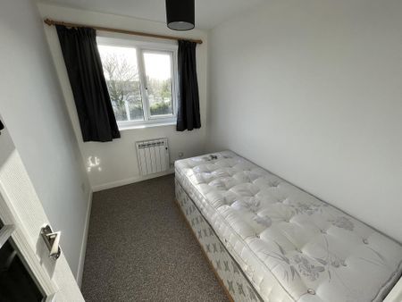 3 bedroom property to rent - Photo 3