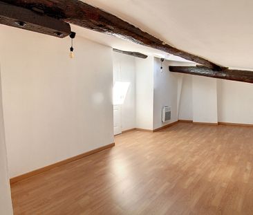 À LOUER - EN EXCLUSIVITÉ A SALERNES - DUPLEX DE 57,50m² - Photo 1