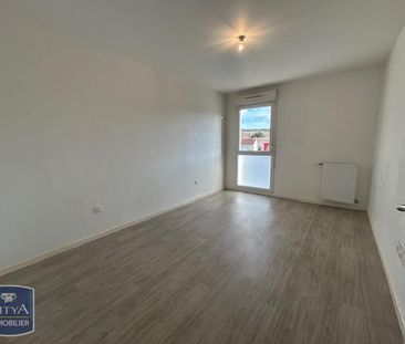 Location Appartement 2 pièces 51m² LIVRY GARGAN 93190 - Photo 2
