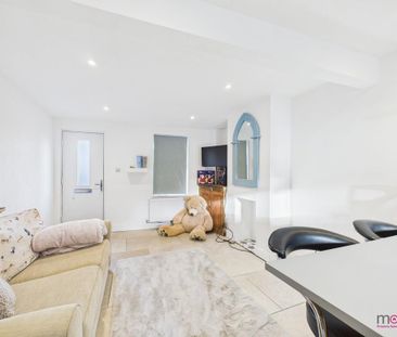 2 bedroom house to rent - Photo 2