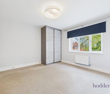 5 bedroom detached house to rent - Photo 5